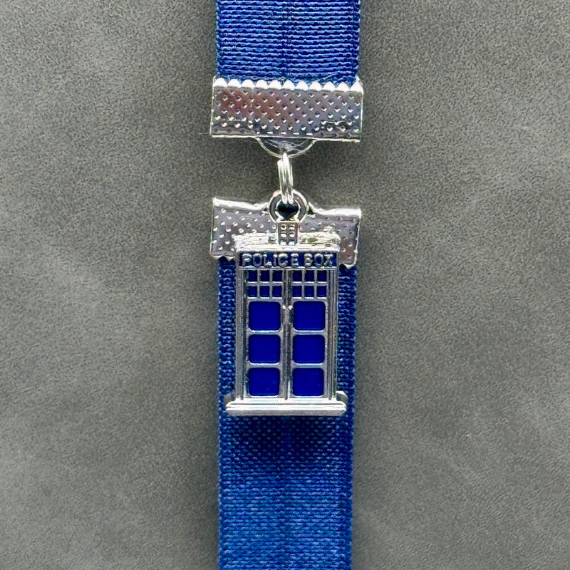 Dr. Who Tardis Elastic Bookmark