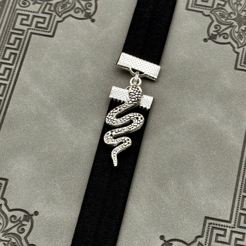 Harry Potter Nagini Elastic Bookmark